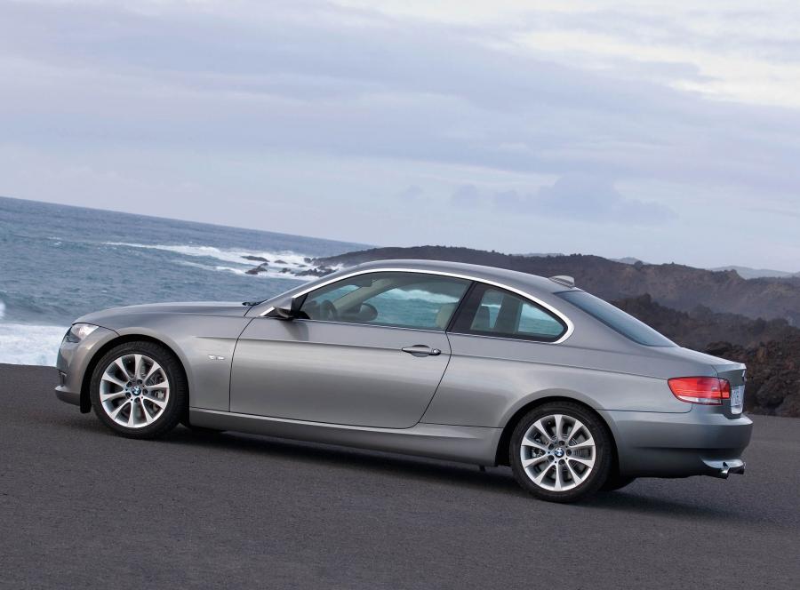  BMW 3-Series Coupe 2007 года  (фото 194 из 219)